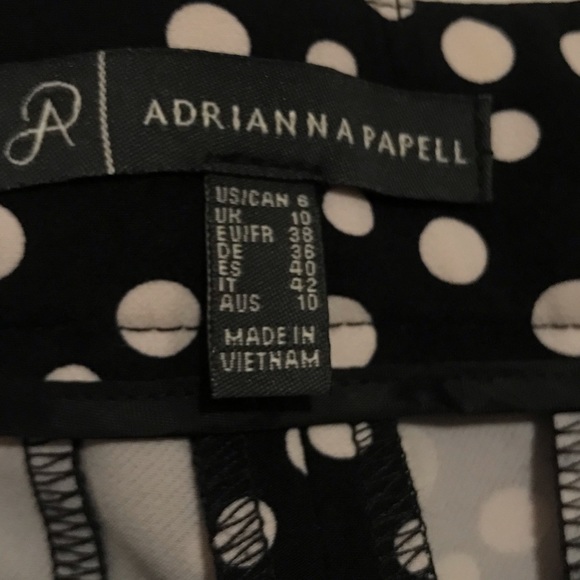 SOLD❗️ADRIANNA PAPELL  Black Polka Dot Dress Pants. Straight leg pant.Size 6 - Picture 4 of 7